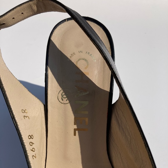 CHANEL Patent Cap Toe Slingback Pump - Picture 8 of 11